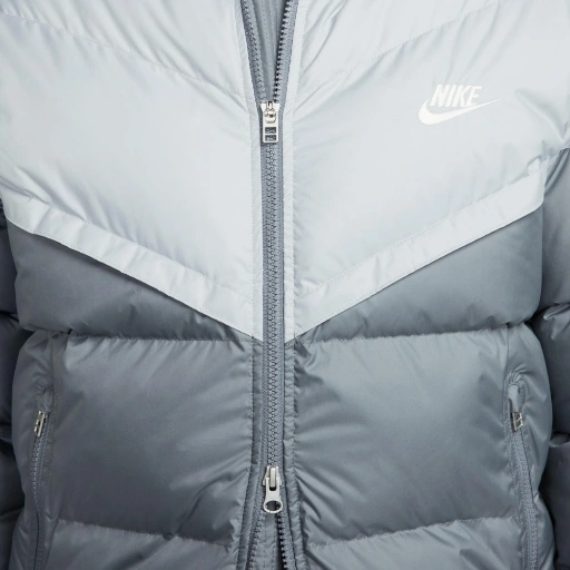 Picture of Geaca Barbati Nike Storm-Fit Windrunner FB8185-077