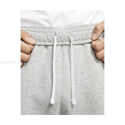 Picture of Pantaloni Scurti Barbati Nike Club BV2721-063